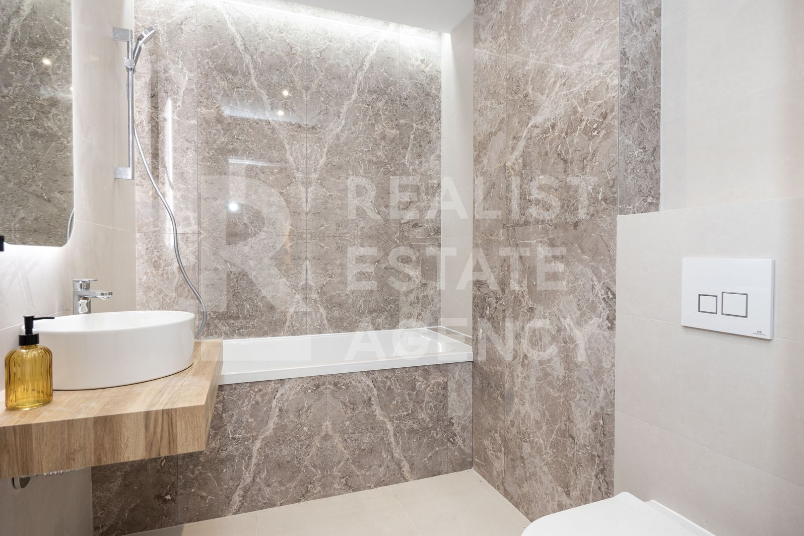 Vânzare, apartament cu 2 camere, zona Voluntari - Poză 16