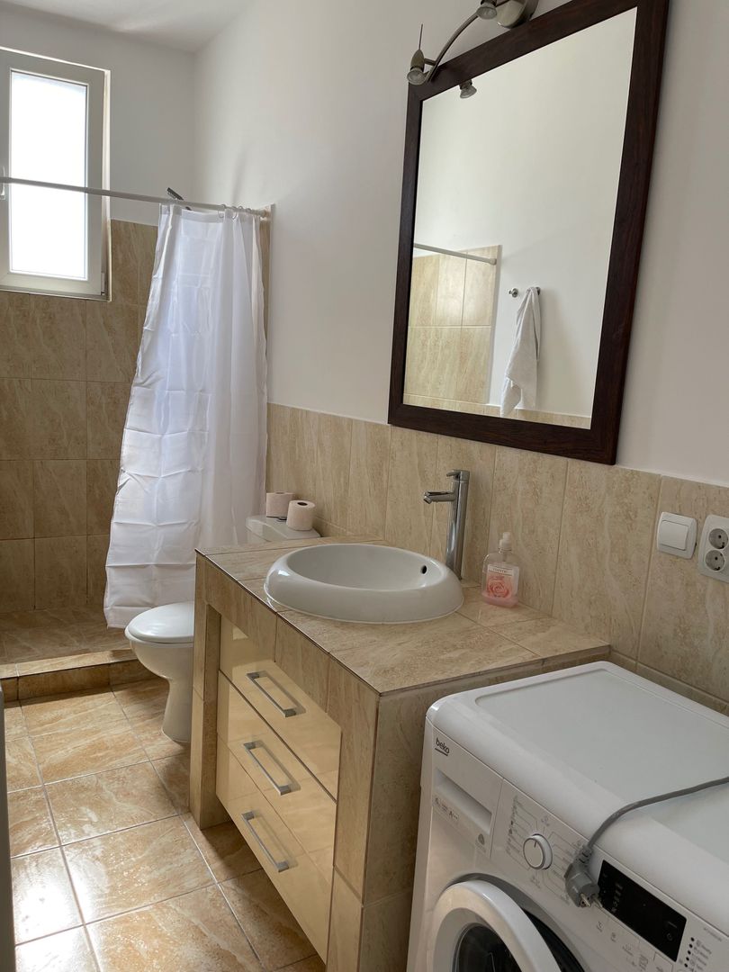 Apartament Central la cheie ! - Poză 3