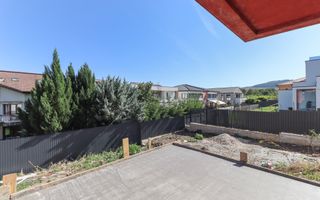 Duplex cu 8 camere in cartierul Buna-Ziua, teren 500 m2 ! - Poză 16