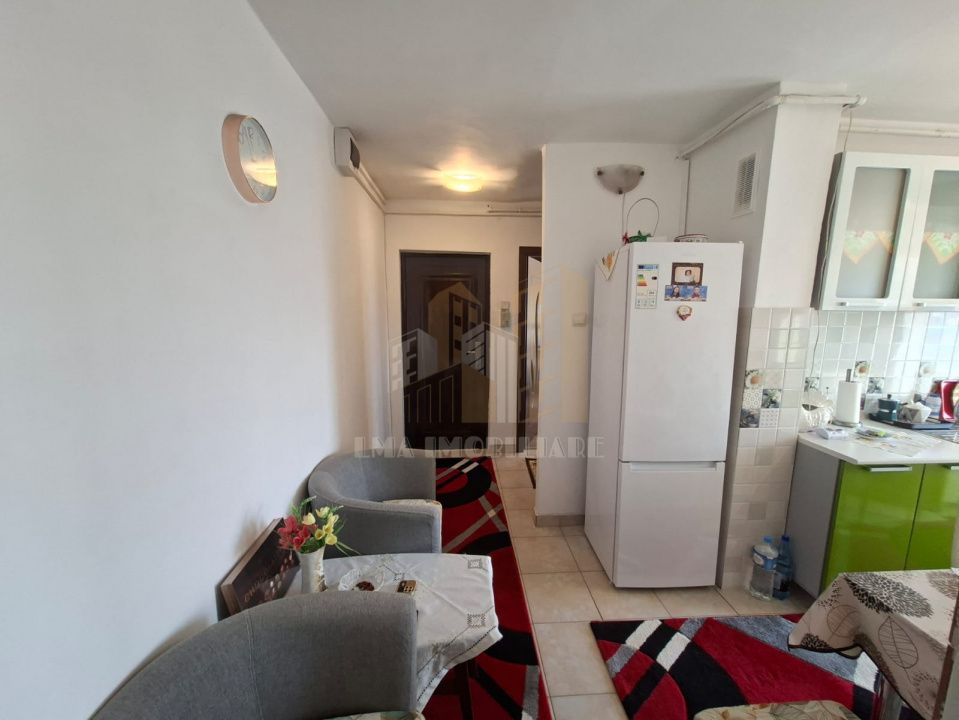 Apartament 2 camere in Bartolomeu - Poză 2