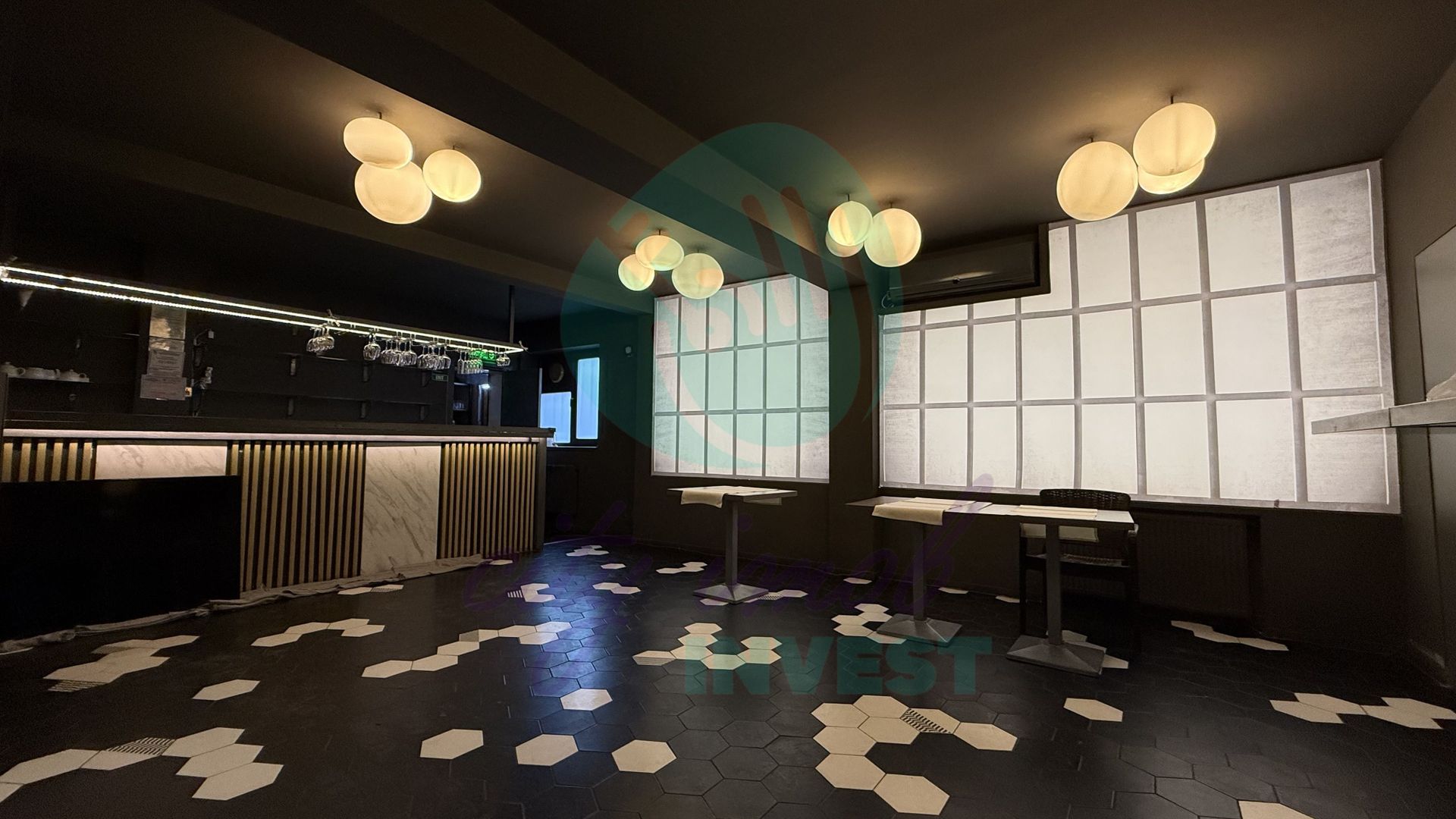 Vilă P+1 ultracentral | Terasă 139 mp | Ideal business - Poză 3