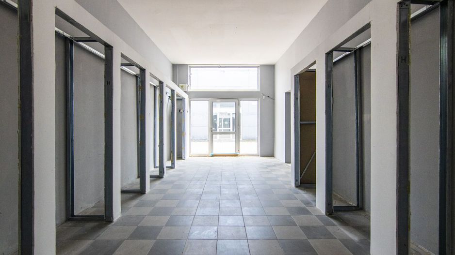 Spatiu Comercial | DE INCHIRIAT | Valea Cascadelor | Depozit | Showroom | Retail - Poză 7