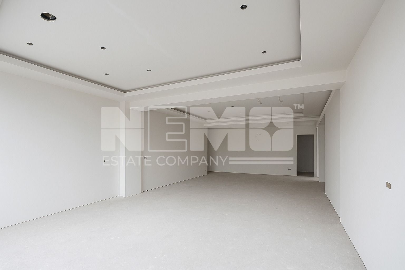 | Apartament 3 camere | Etaj 1 |  Rădăuți | Judetul Suceava | - Poză 1