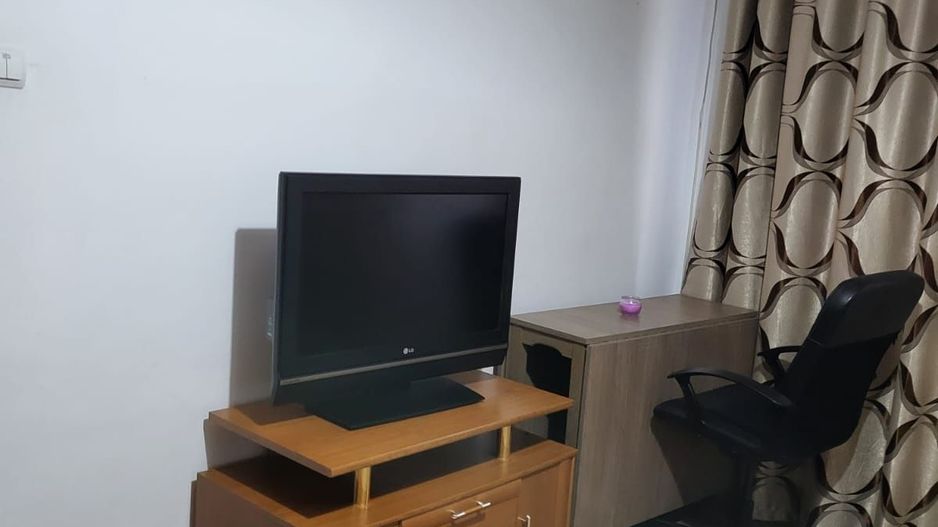 De Inchiriat Apartament 2 Camere, Kogalniceanu - Izvor, sector 5 - Poză 2