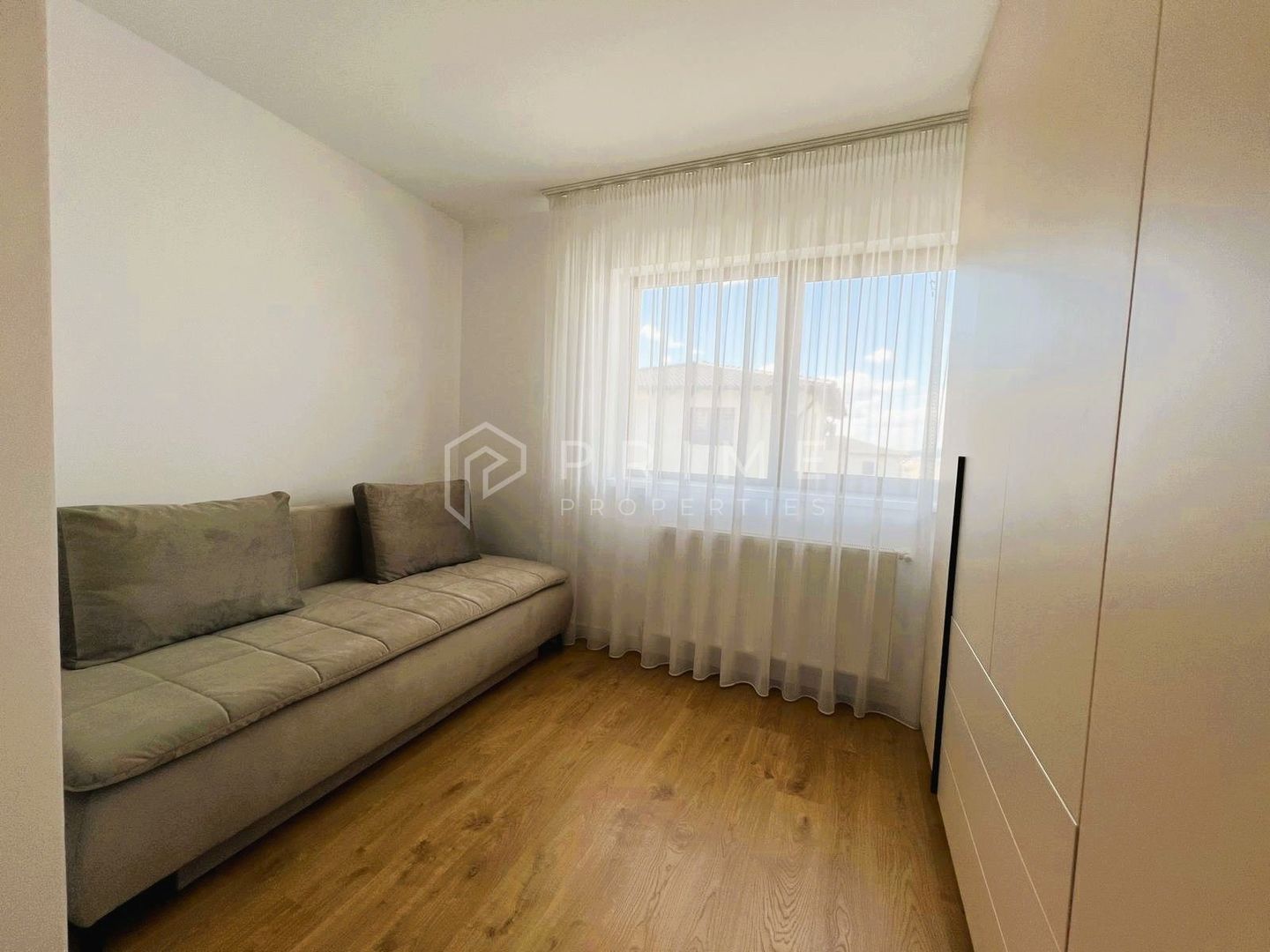 Casă Duplex de vânzare – Corunca | Design deosebit, aproape de pădure - Poză 18