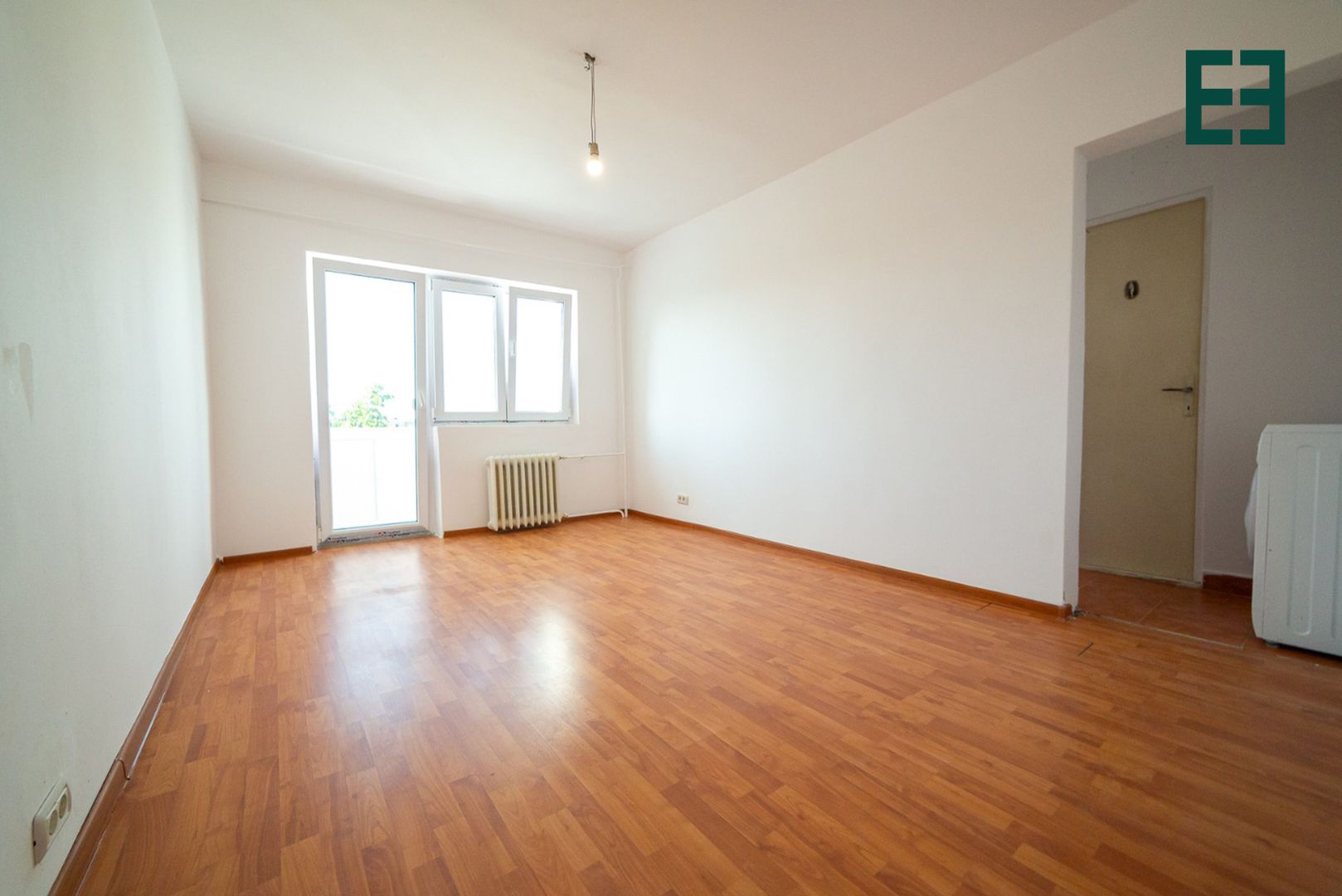 Apartament cu 3 camere etajul 4 - Cartierul A. Vlaicu - Arad - Poză 4