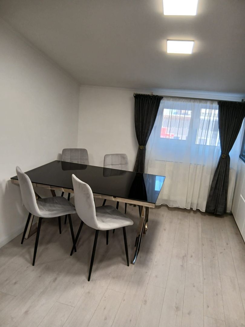 Apartament 3 camere,2 bai si spatiu de depozitare  de vanzare S88 - Poză 3