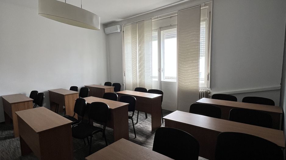 Ap pozitie ultracentrala - Poză 2