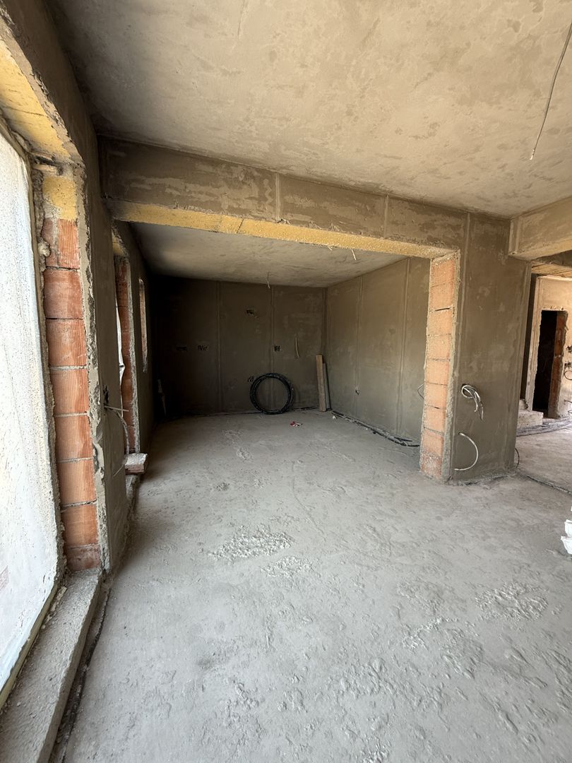 VILA TIP DUPLEX_TRAPEZULUI_ZONA DE CASE - Poză 4