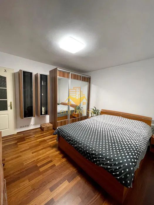 2 camere, decomandate, balcon,  Manastur Zona Big, Izlazului,Mehedinti - Poză 1