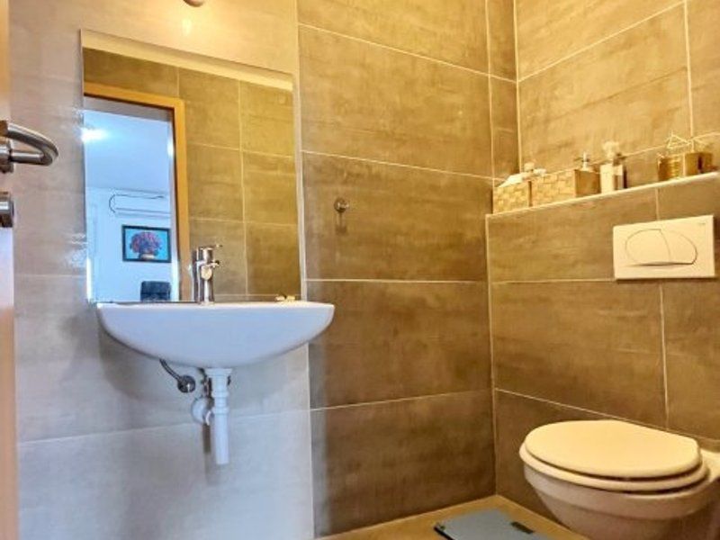 Apartament cu 3 camere, et 1, loc de parcare și spațiu de agrement, zona Lipovei - Poză 14