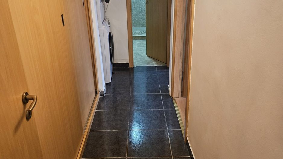 Soarelui-Gen 30 | 3 Camere |  Decomandat | Etaj 1 | 2 Băi | Centrală Proprie - Poză 8