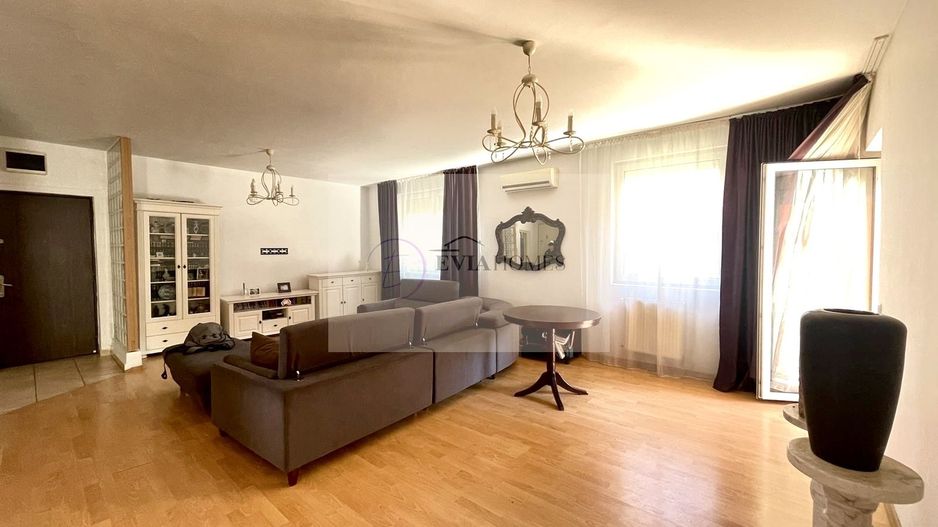 102 mp/ Andrei Mureșanu/ Retras de la strada - Poză 1