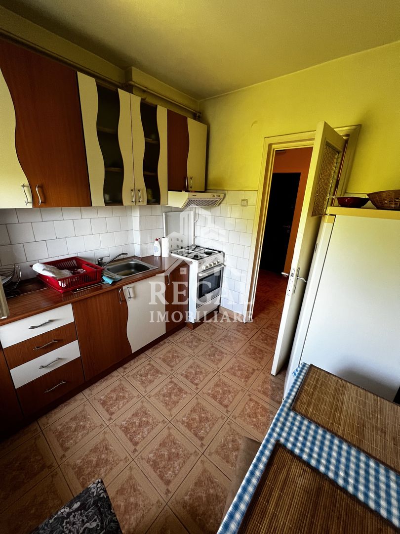 Apartament cu 3 camere de vânzare – zona Altex - Poză 7