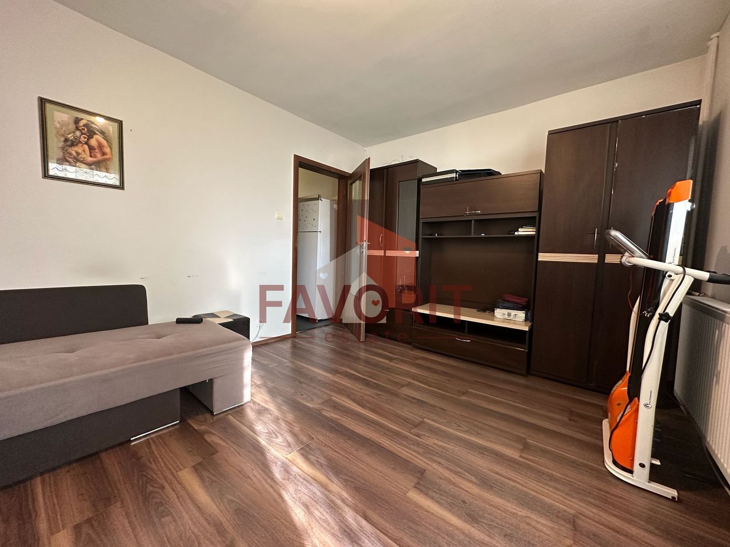 2 camere | etaj 2 | investitie | zona excelenta | - Poză 2