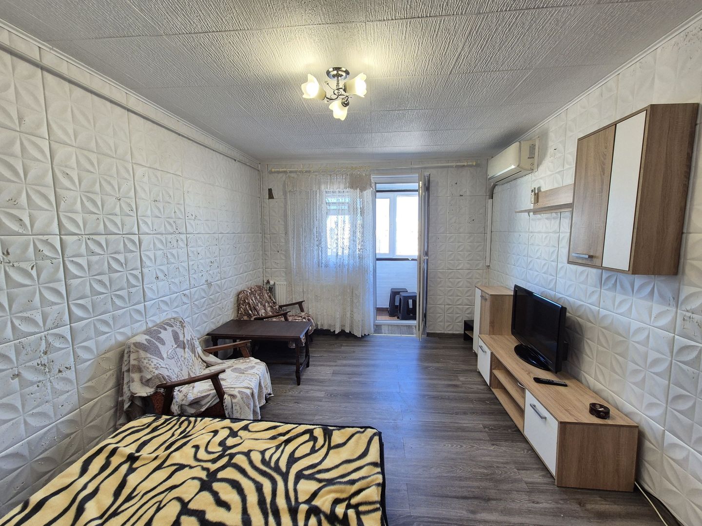 Apartament cu 2 camere 38,05 mp - metrou Raul Doamnei - Poză 1