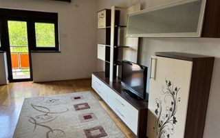 Casa de vânzare zona Favorit - Poză 4