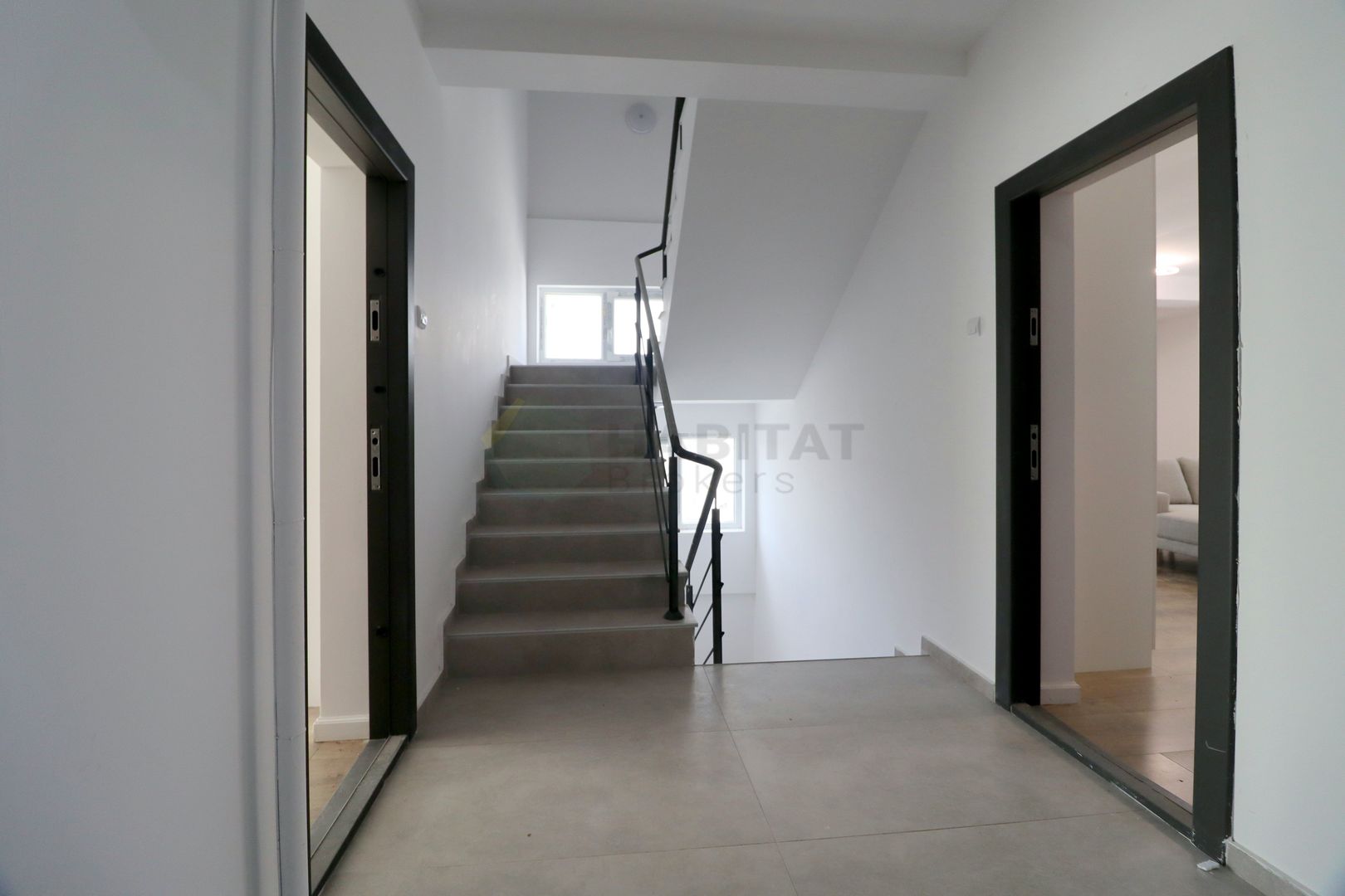 Mobilat | parcare optional | inchiriat | Comision 0 | 2 camere Tunari - Poză 22