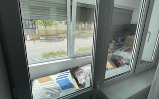 Apartament cu 2 camere, renovat complet, str.Libertății, Moinesti - Poză 8