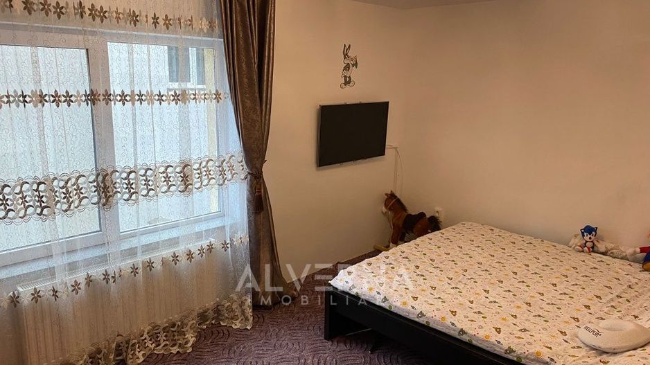 NOU! Apartament 3 camere, 67mp, mobilat, balcon, parcare, zona Teilor - Poză 4
