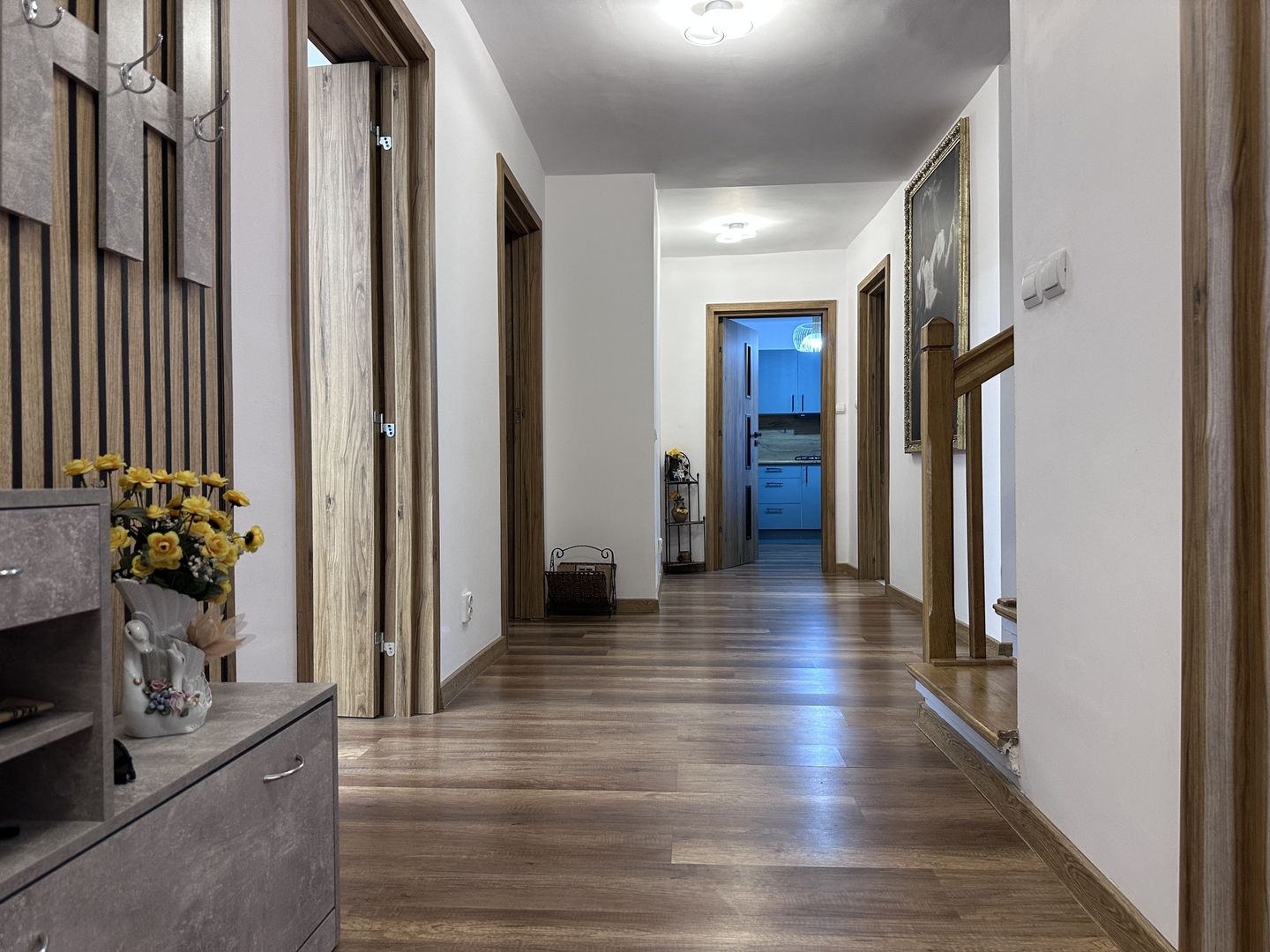 Gata de locuit! Vanzare casa cu 5 camere in Priboiu, com.Branesti - Poză 30