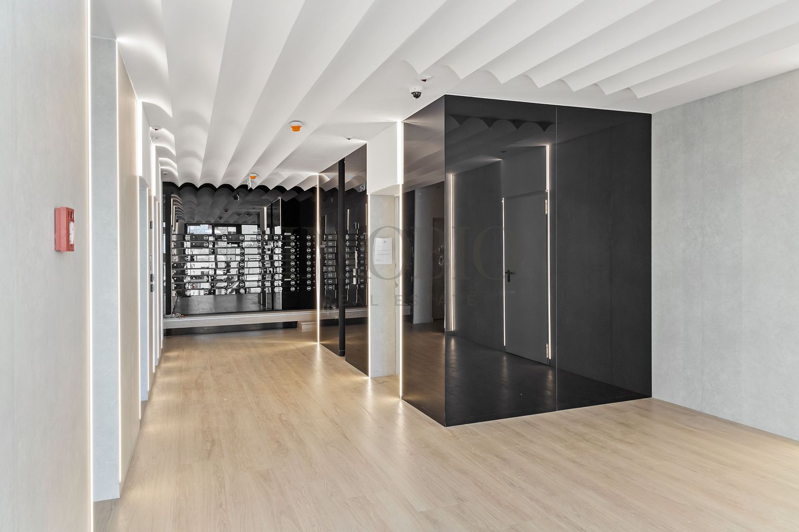 Cortina North - Poză 5