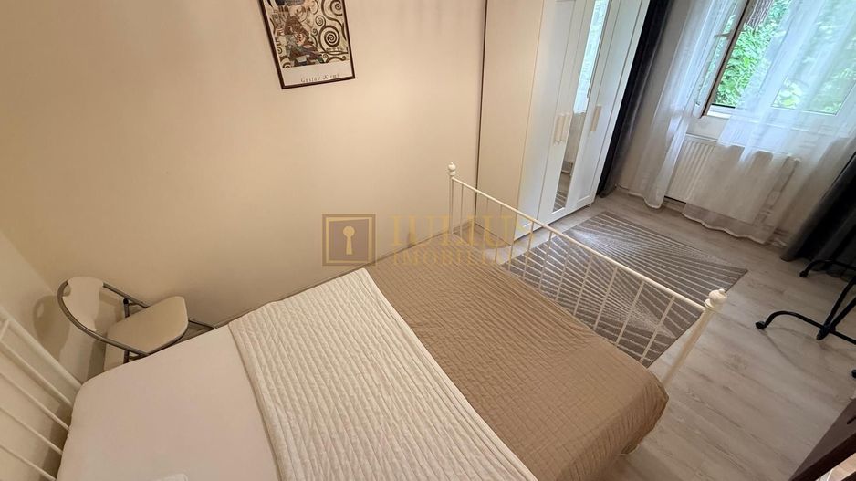 2 camere| Dacia-la 8 minute de Iulius Mall| centrala proprie| apartament frumos| - Poză 3