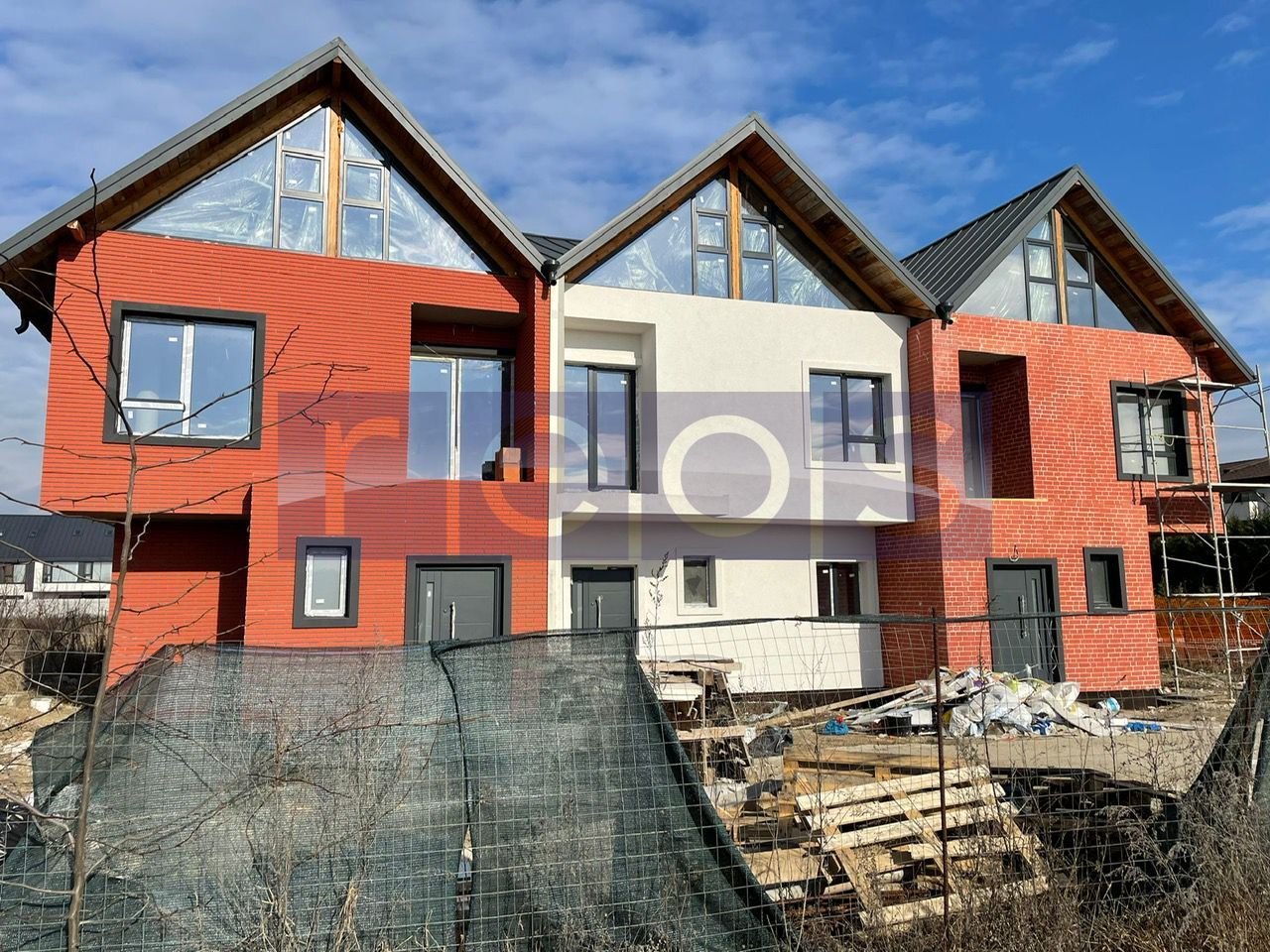 VILA 5 CAMERE | PIPERA A3 | 140 MP UTILI | se vinde la gri fara finisaje - Poză 3