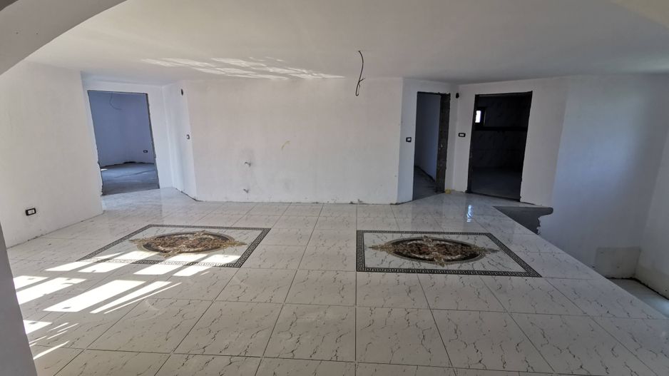 Casă in Sannicolau Mare 5 camere  zona Central - Poză 7