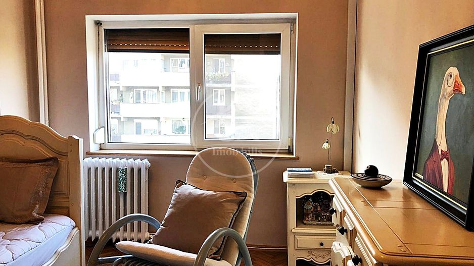 Apartament de inchiriat cu 3 camere Ultracentral, Oradea - Poză 15