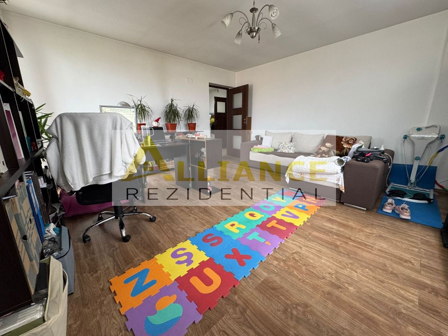 Apartament 3 camere | Drumul Fermei | 77,73 mp | Parcare inclusa - Poză 9