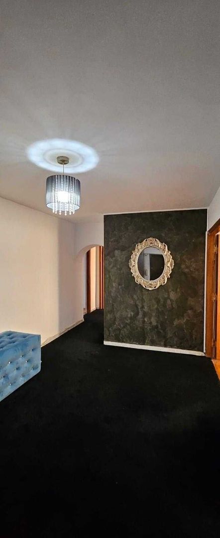 Apartament luminos rond Piata Alba Iulia - Poză 3