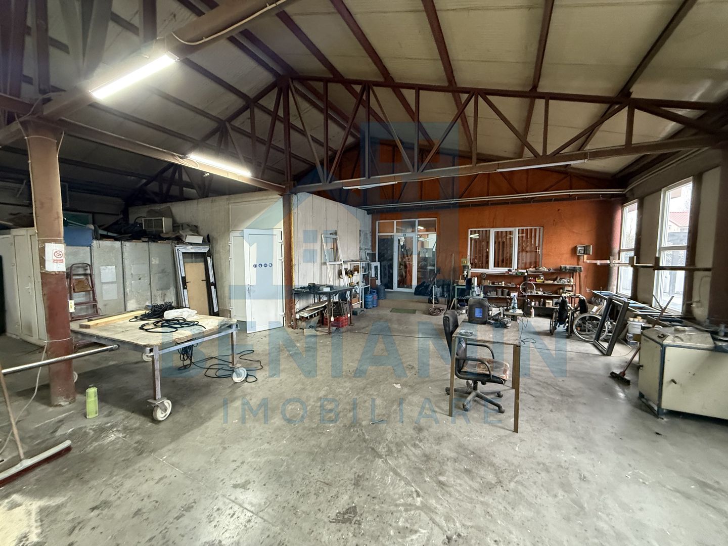 Hale disponibile - 168mp si 65mp - Bariera Valcii - Poză 4