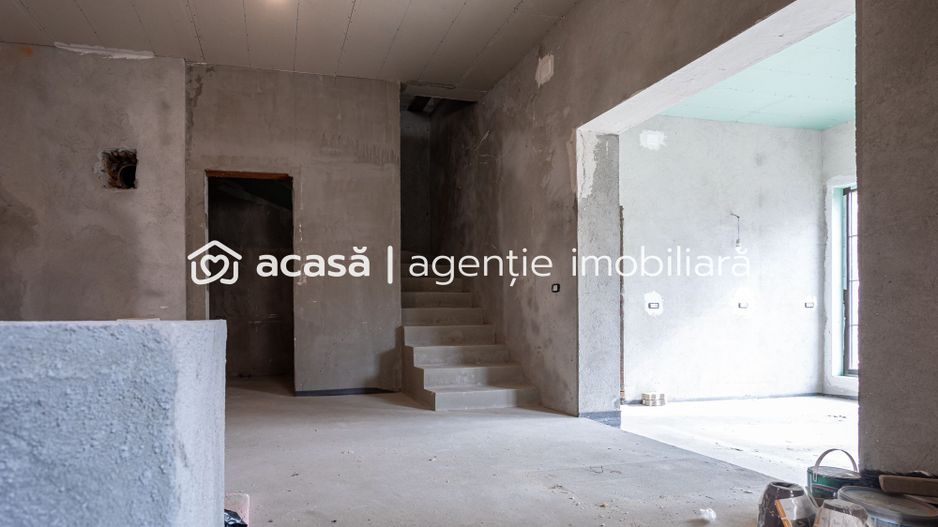 Casă / Vilă semifinisată cu destinații multiple zona centrală - Poză 15