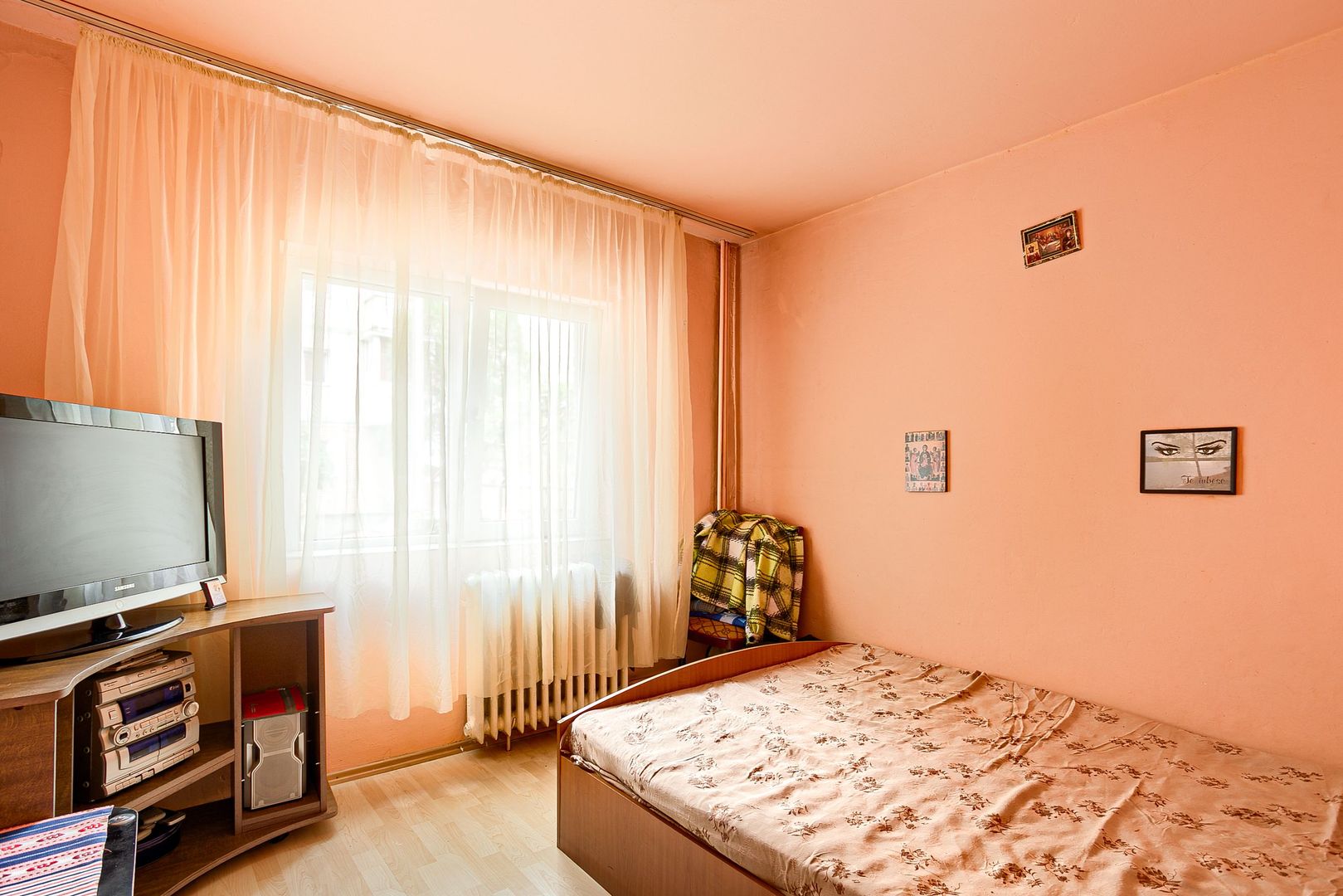 Vandut Apartament cu 3 camere la parter, in Micalaca - Poză 3