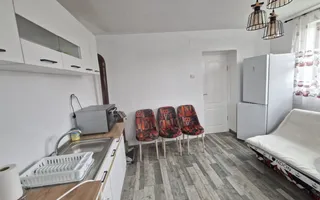 Casă complet renovată RATESTI, Tigveni – Argeș cu teren 1746 mp - Poză 12