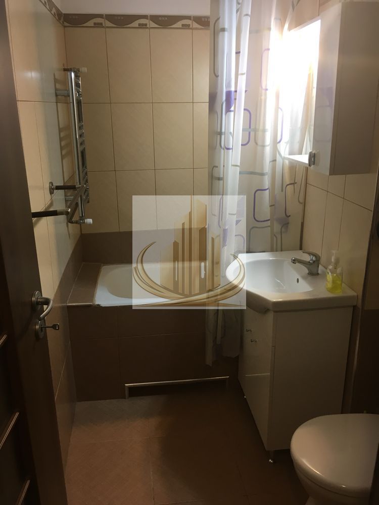 Apartament cu 2 camere de vânzare – Zona Aradului, Piața Verde - Poză 3