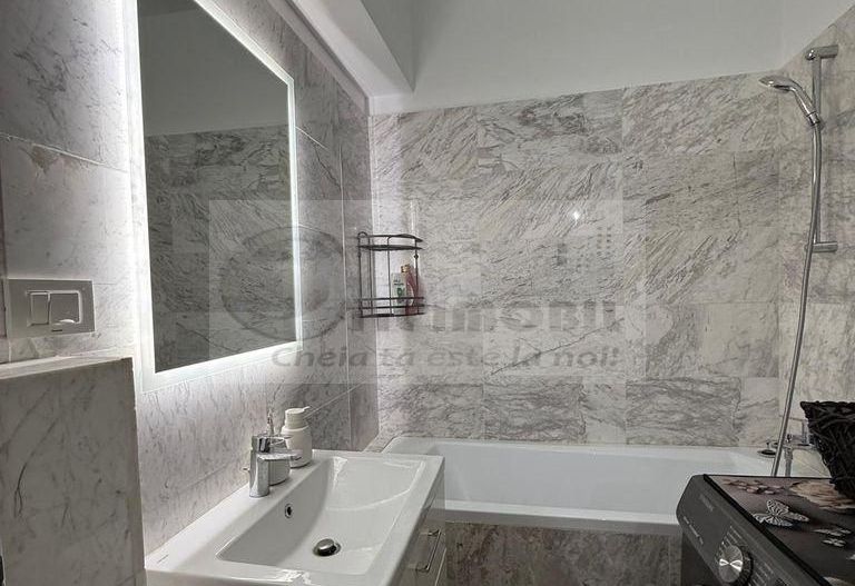 Apartament modern cu 2 camere - Royal Town, Copou - 550€ - Poză 8