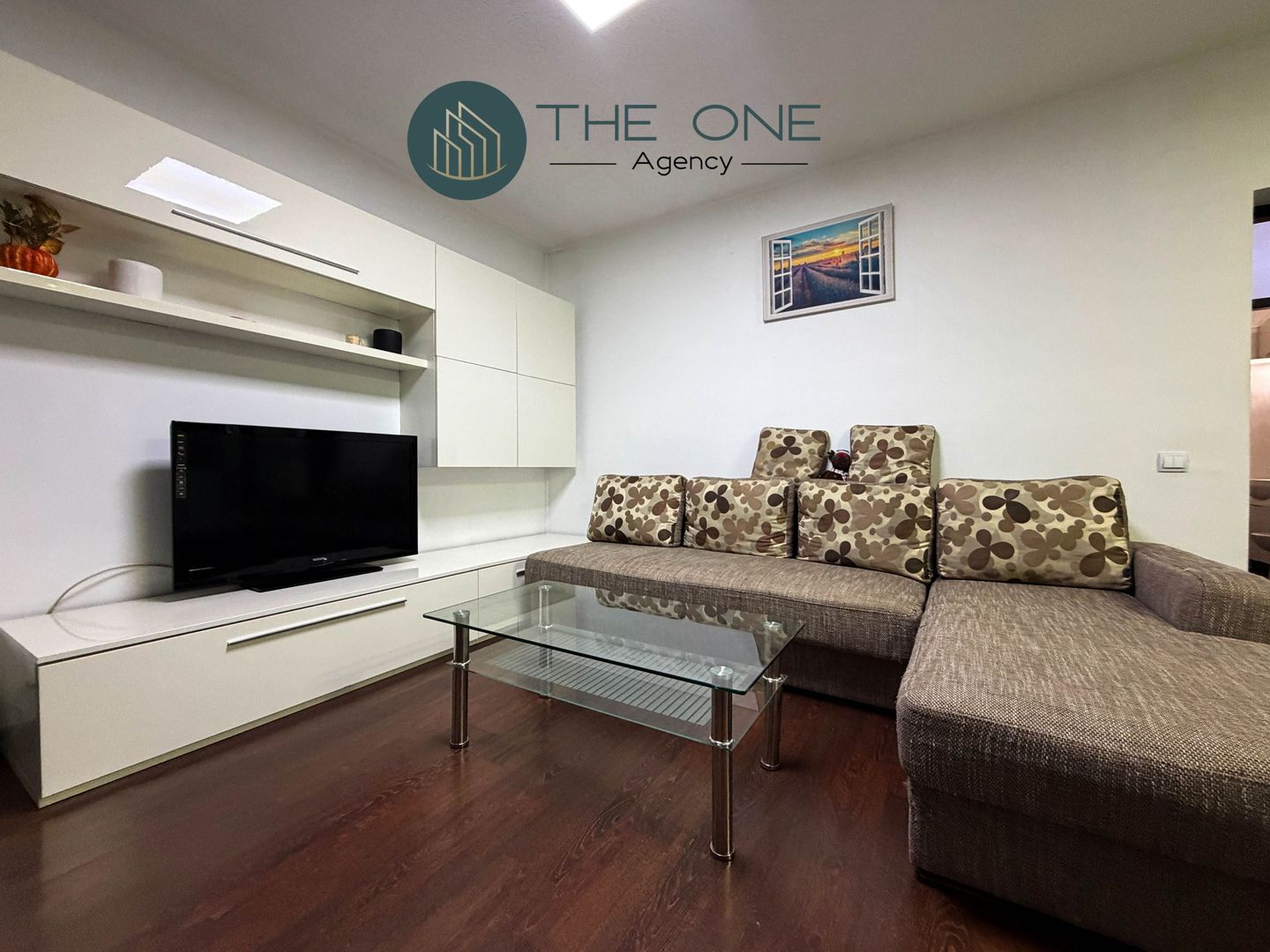 Apartament 2 camere, 2 balcoane + pod, parcare | Floresti - Poză 1