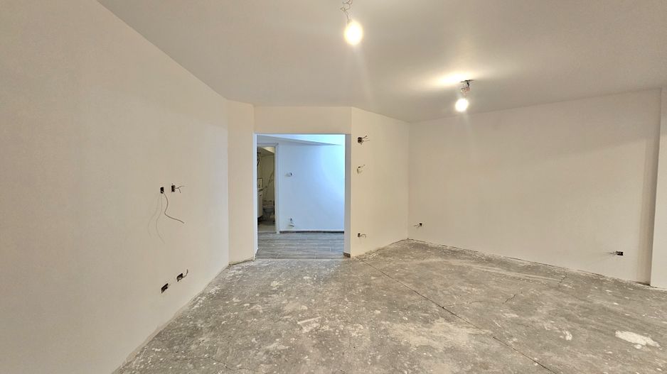 Apartament 3 camere de vânzare – Zona Boema, 98 mp Complet renovat - Poză 8