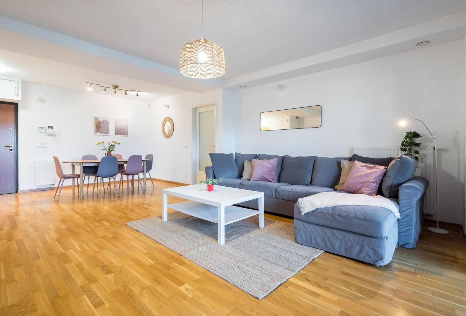 COMISION 0% - Apartament 4 camere superb 130mp, cu terasa, in incinta Green Lake - Poză 8