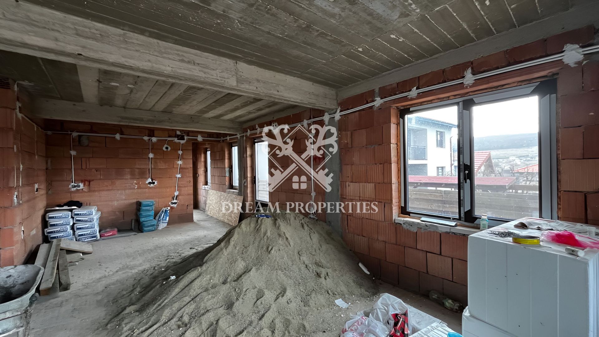 Duplex de vanzare 4 camere, 2 bai, teren 240 mp, intrare Chinteni - Poză 9