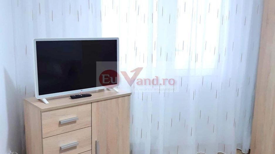 De inchiriat apartament cu 2 camere Micro 19, etaj 1, 330 euro - Poză 3