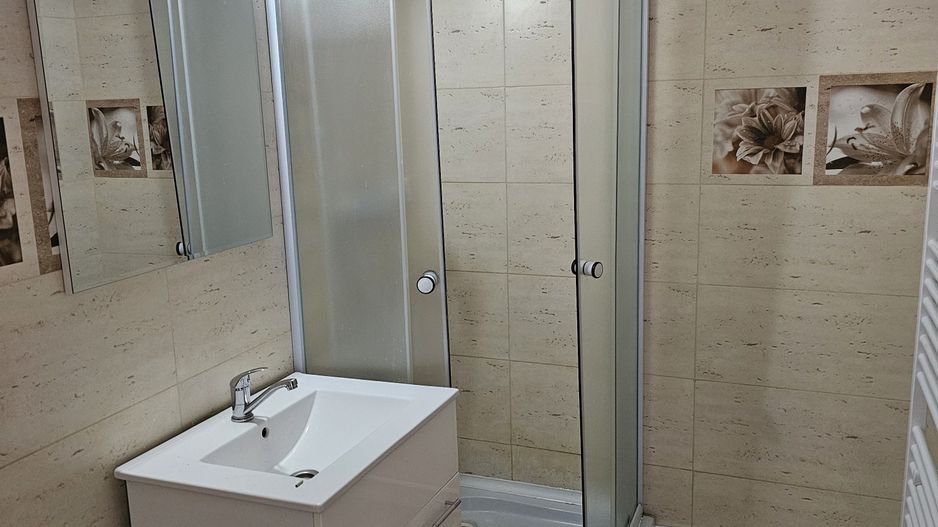 Apartament semicentral 2 camere - vizavi de Casa David - Poză 7