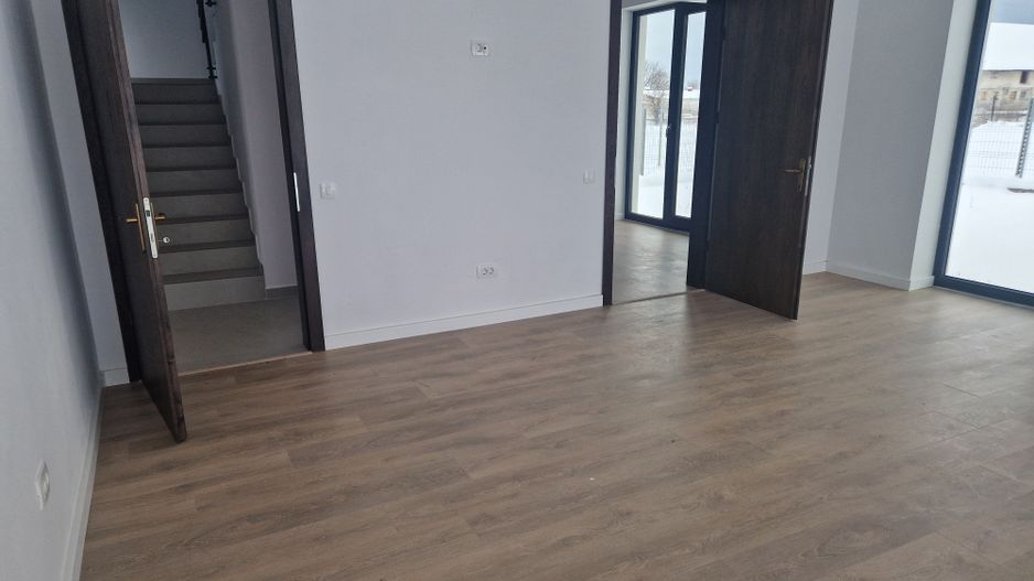 Vila "La Cheie"P+E in Cristian zona in dezvoltare,teren 600 mp - Poză 6