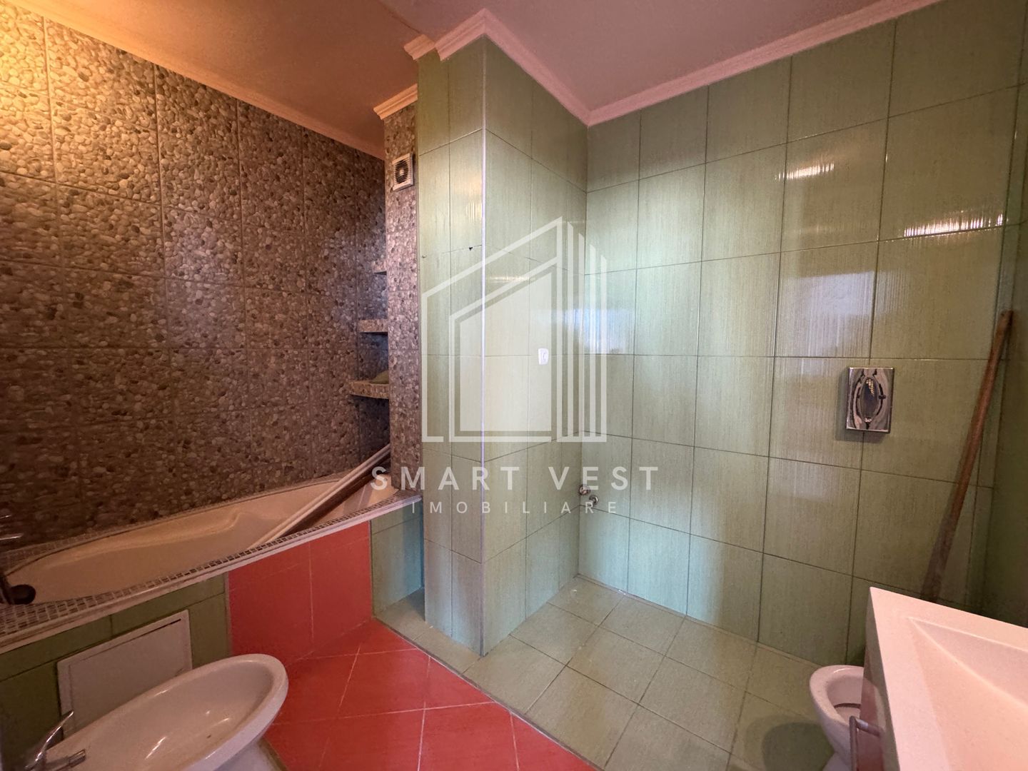 Apartament 3 camere decomandat | Etaj 3 cu lift | Zona Micro 17 - Poză 16