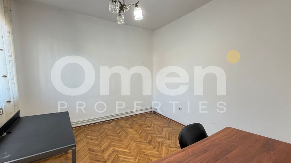 Casa individuala cu curte disponibila pentru vanzare, situata in zona centrala - Poză 15