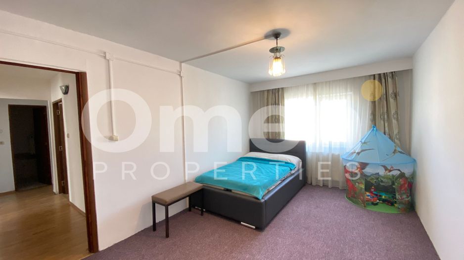 Apartament spatios cu 4 camere decoamndat, zona Republicii - Poză 5