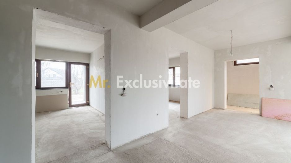 Casa sptioasa cu potential real in Maracineni la 5 pasi de Pitesti-Arges! - Poză 7