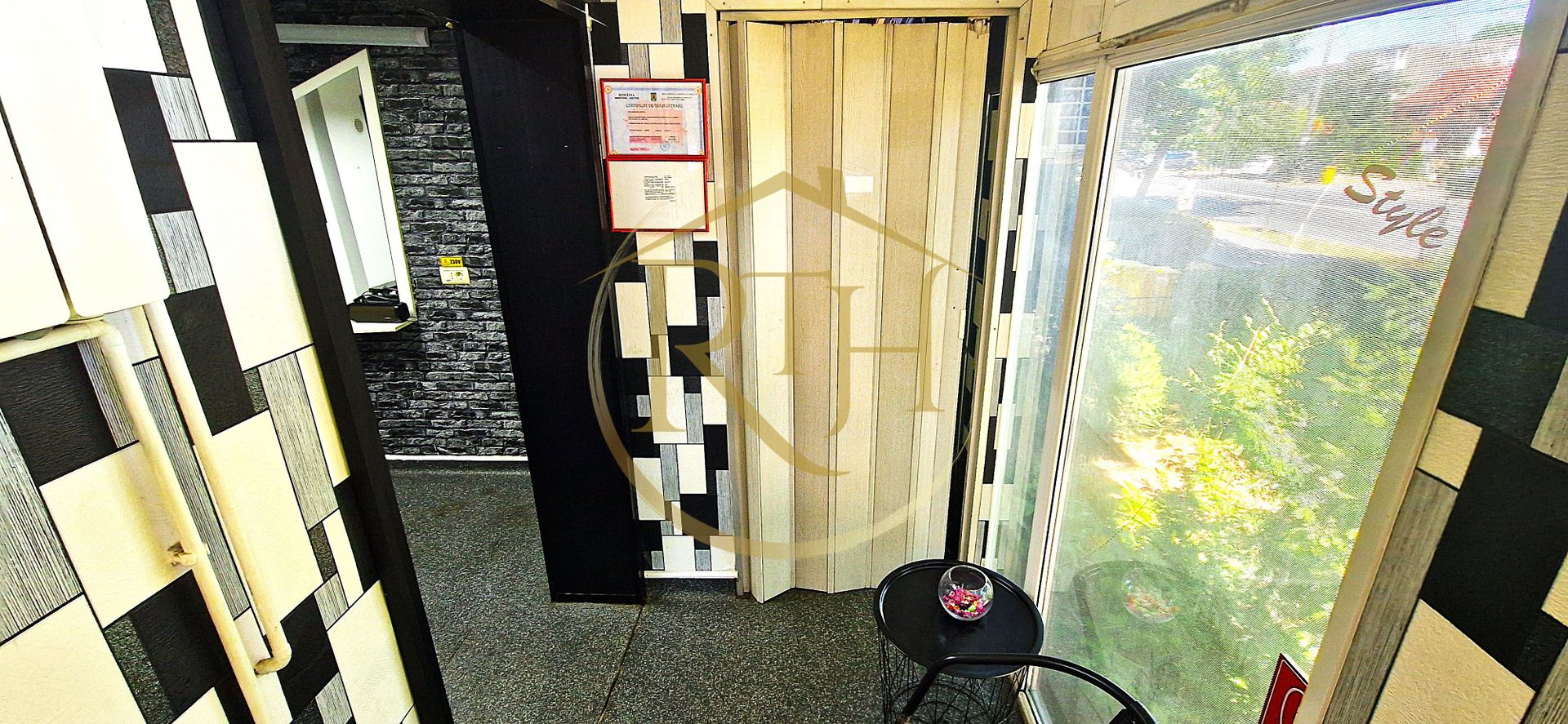 Oferim spre vanzare afacere la cheie,salon infrumusetare si masaj - Poză 17